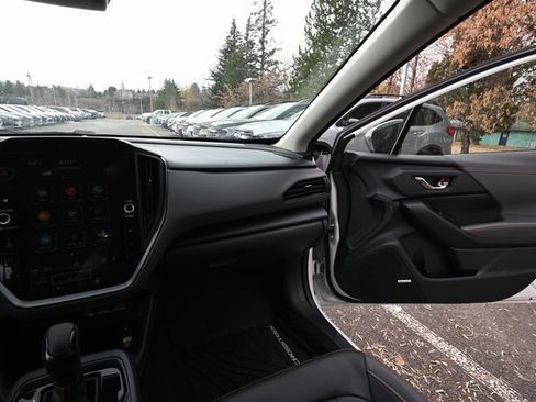Certified 2025 Subaru Crosstrek 2.5i Limited w/ Popular Package #3A image 27
