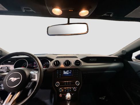 Used 2020 Ford Mustang GT RWD image 15