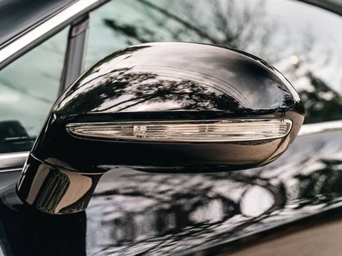 Used 2017 Bentley Continental GT image 16