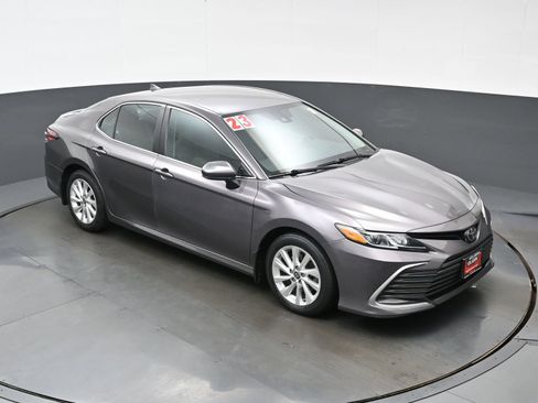 Used 2023 Toyota Camry LE w/ Protection Package (Q2) (TMS) FWD image 34