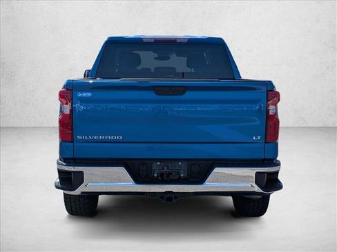 Used 2023 Chevrolet Silverado 1500 LT AWD/4WD image 6