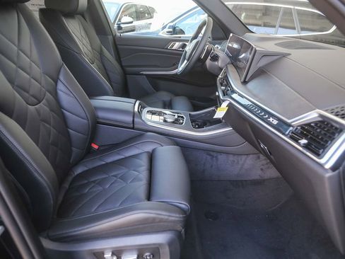 Used 2026 BMW X5 xDrive40i AWD/4WD image 13