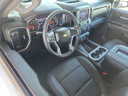 Certified 2022 Chevrolet Silverado 2500 LTZ w/ LTZ Premium Package AWD/4WD image 6