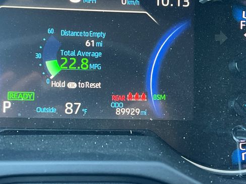 Certified 2023 Toyota RAV4 XLE AWD/4WD image 25