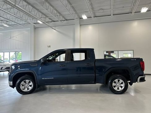 Used 2022 GMC Sierra 1500 Pro w/ Pro Value Package AWD/4WD image 9