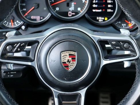 Used 2016 Porsche Cayenne GTS image 29