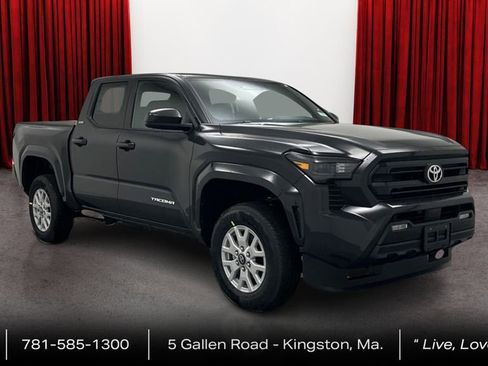 New 2026 Toyota Tacoma SR5 image 3