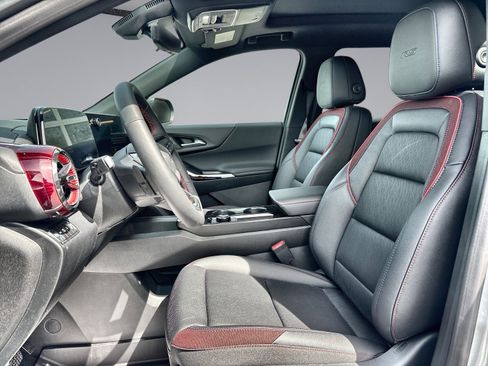 New 2026 Chevrolet Equinox RS AWD/4WD image 19