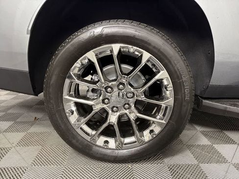 New 2026 GMC Yukon XL Elevation image 16