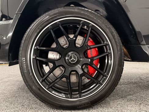 Certified 2022 Mercedes-Benz G 63 AMG 4MATIC image 11