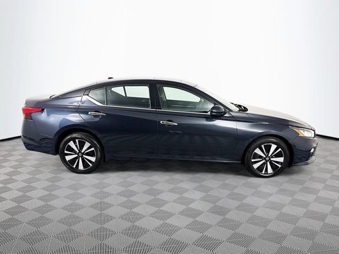 Used 2020 Nissan Altima 2.5 SV AWD/4WD image 8
