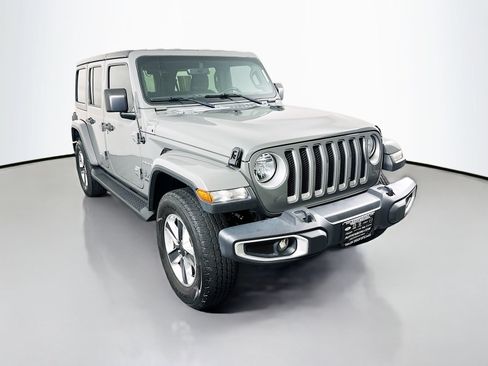 Used 2021 Jeep Wrangler Unlimited Sahara AWD/4WD image 1