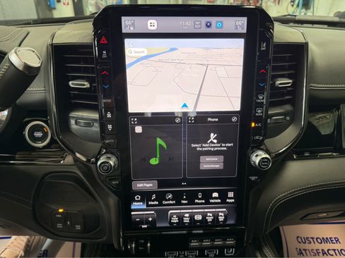 Used 2025 RAM 2500 Limited image 24