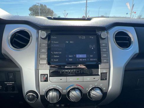 Used 2020 Toyota Tundra SR5 w/ SR5 Upgrade Package image 24