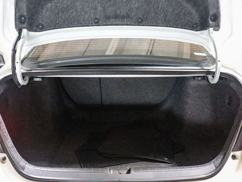 Used 2022 Honda Accord Sport image 25