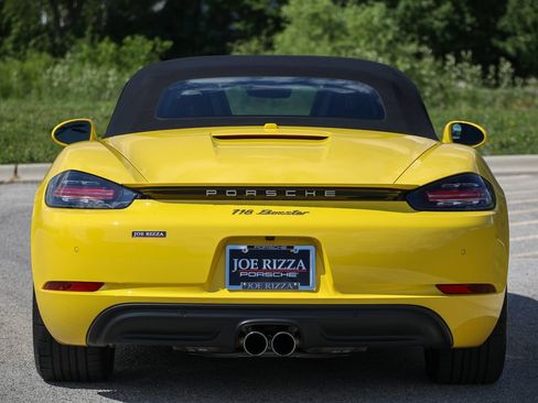 Certified 2024 Porsche 718 Boxster RWD image 47