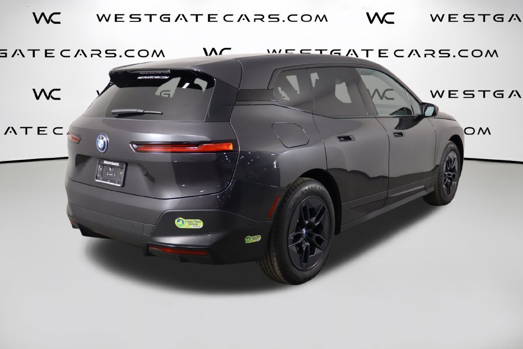 Used 2024 BMW iX xDrive50 w/ Convenience Package AWD/4WD image 49