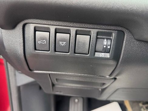 Used 2024 Subaru Ascent Limited w/ Technology Package AWD/4WD image 19