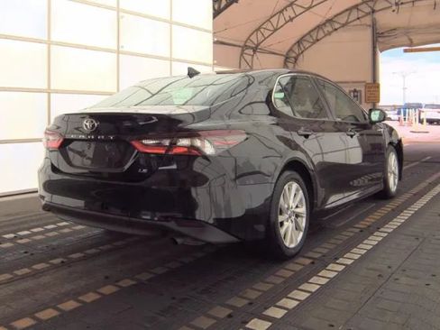 Used 2024 Toyota Camry LE FWD image 4