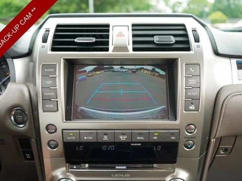 Used 2019 Lexus GX 460 w/ Navigation Package AWD/4WD image 10