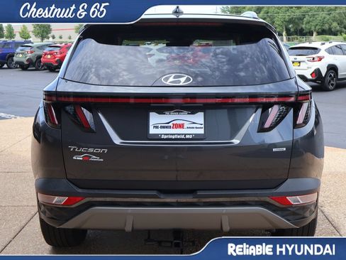 Certified 2023 Hyundai Tucson Limited AWD/4WD image 5