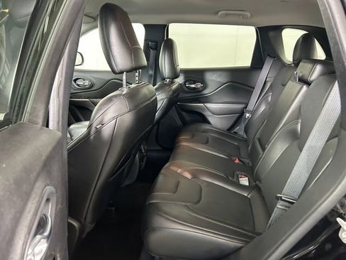 Used 2020 Jeep Cherokee Limited AWD/4WD image 26