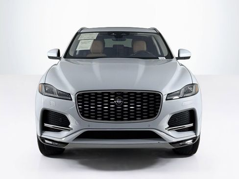 Used 2021 Jaguar F-PACE S image 8