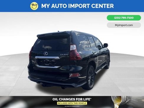 Used 2021 Lexus GX 460 Premium w/ Accessory Package AWD/4WD image 7