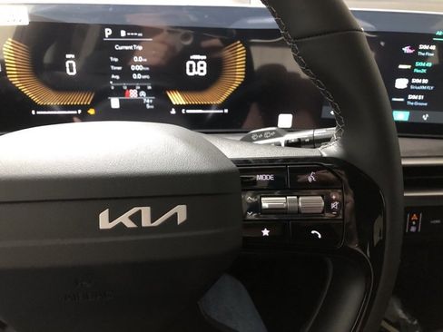 New 2026 Kia Sorento X-Line EX image 25