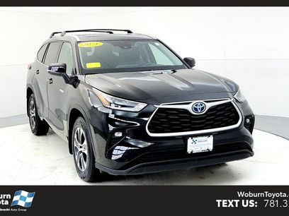 Used 2021 Toyota Highlander XLE