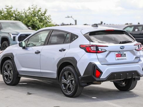 Used 2024 Subaru Crosstrek 2.0i AWD/4WD image 7