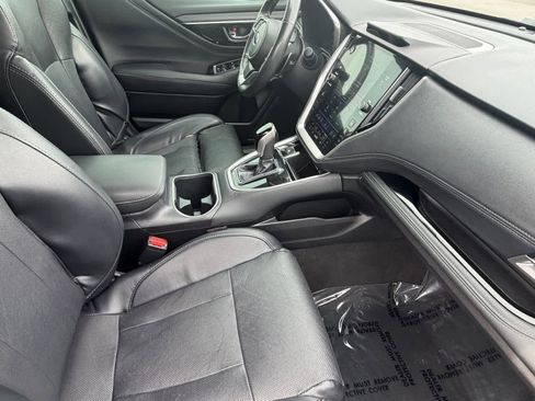 Used 2023 Subaru Outback Limited image 11