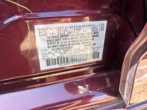 Used 2025 Nissan Sentra SV FWD image 26
