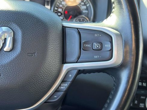 Used 2021 RAM 1500 Big Horn AWD/4WD image 32