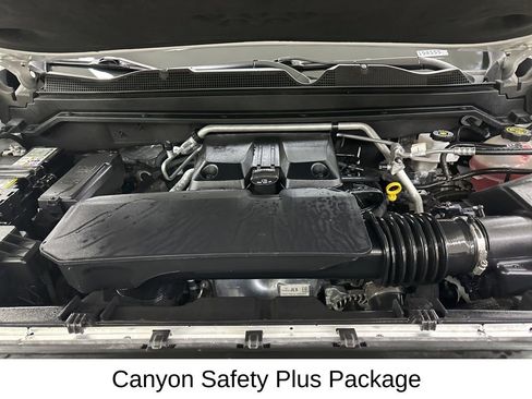 Used 2023 GMC Canyon AT4 w/ AT4 Premium Package image 18