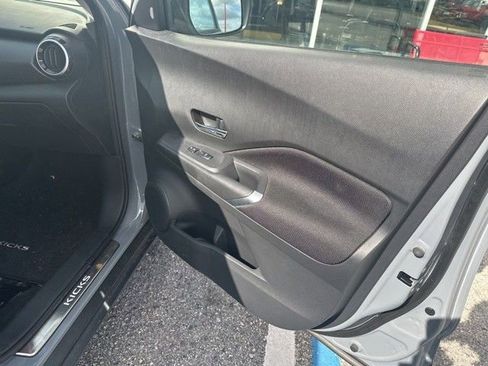 Certified 2023 Nissan Kicks SV w/ Interior Electronics Package FWD image 12