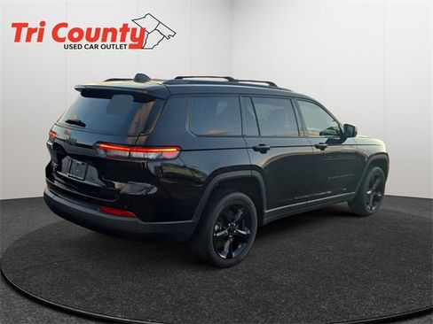 Used 2021 Jeep Grand Cherokee L Laredo image 8