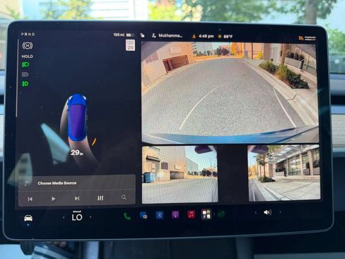 Used 2022 Tesla Model 3 Long Range AWD/4WD image 53