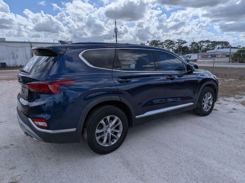 Used 2019 Hyundai Santa Fe SEL image 4
