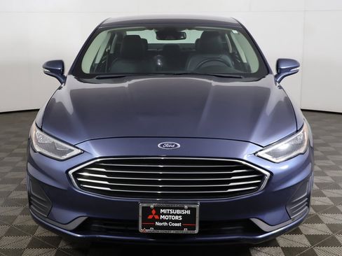 Used 2019 Ford Fusion SEL image 12