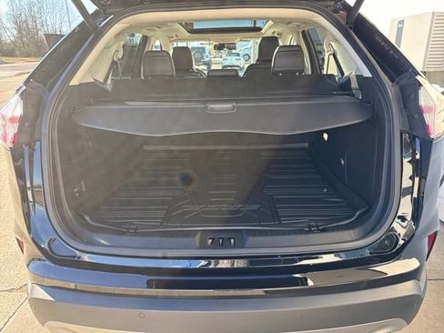Used 2024 Ford Edge Titanium w/ Cargo Accessory Package image 21