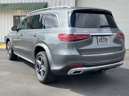 New 2025 Mercedes-Benz GLS 450 4MATIC image 3