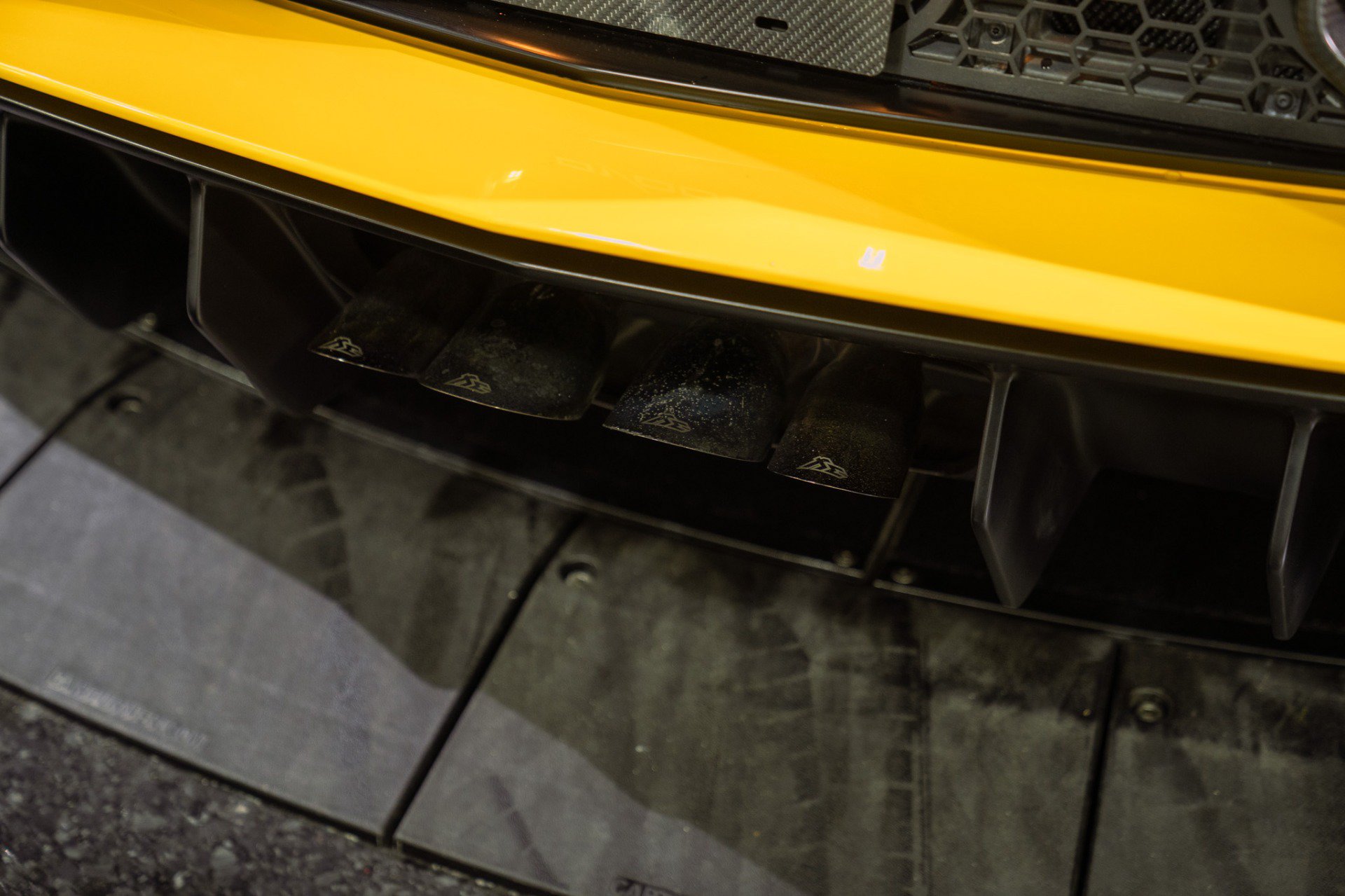 Used 2016 Lamborghini Aventador LP 750-4 Superveloce AWD/4WD image 34