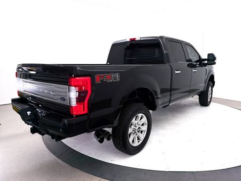 Used 2018 Ford F250 Platinum w/ Platinum Ultimate Package AWD/4WD image 18
