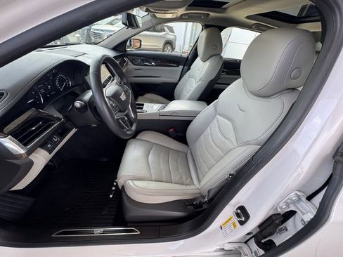 Used 2018 Cadillac CT6 Luxury image 28