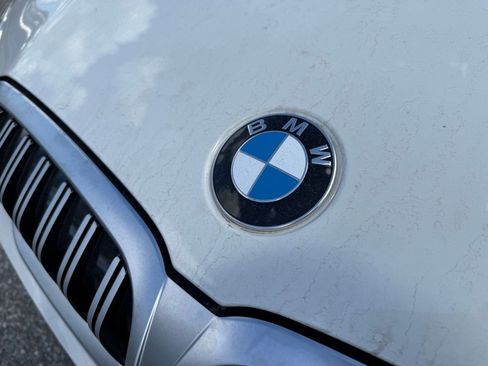 Used 2025 BMW 330i xDrive Sedan w/ M Sport Package image 6