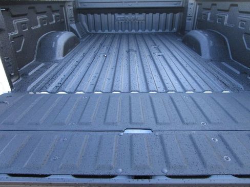 New 2026 GMC Sierra 2500 SLT w/ SLT Premium Package image 22