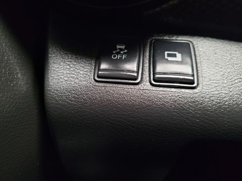 Used 2019 Nissan Kicks S FWD image 24