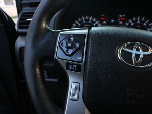 Used 2018 Toyota 4Runner Limited image 29