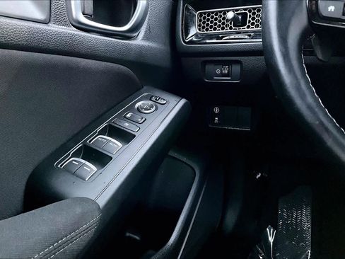 Used 2023 Honda Civic Sport image 31